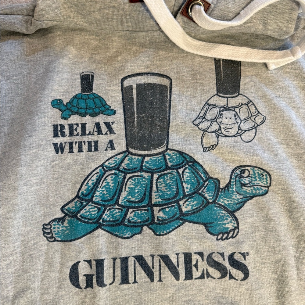 Guinness Men's Gray Graphic Hoodie - 'Relax With A' Turtle Print - Picture 2 of 4